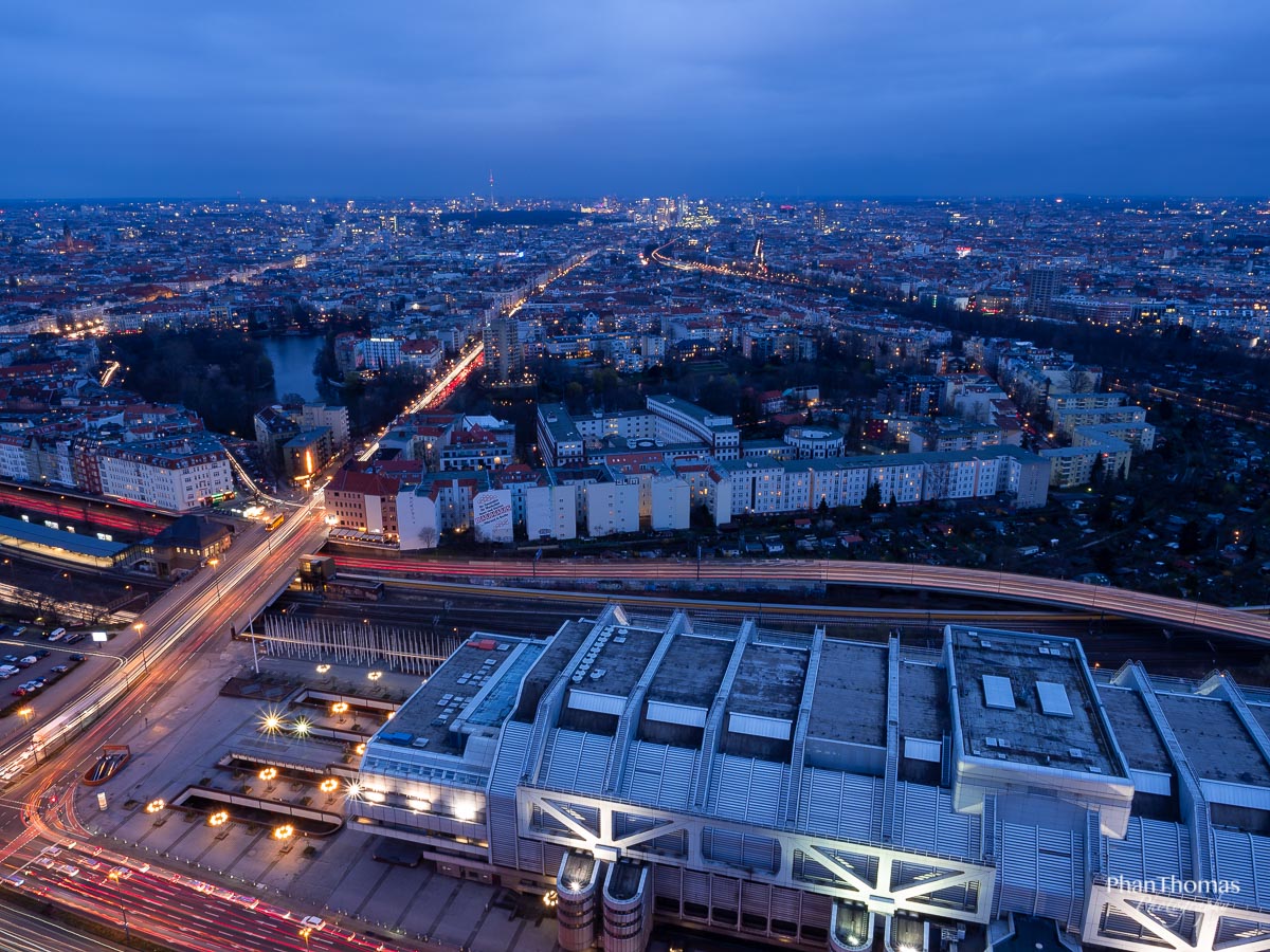 Berliner Funkturm: Berlin am Abend